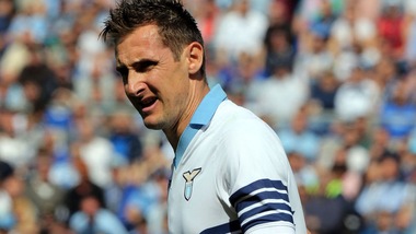 Lazio, dopo i test atletici Mauri e Klose a riposo