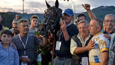 Ippica, fatte le batterie del 66º GP Lotteria