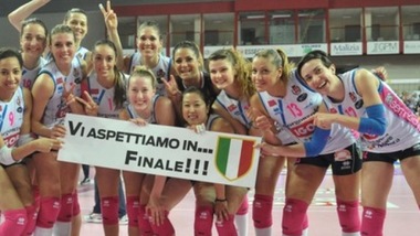 Volley: A1 Femminile, Novara è la prima finalista