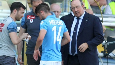 Jacobelli: Benitez, calcio di melma? Lei non merita Napoli