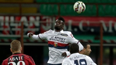 Genoa, stop per Niang. Distorsione al ginocchio