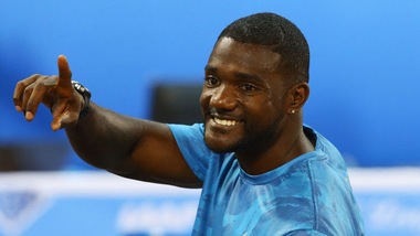 A Doha Gatlin vince i 100 metri in 9"74