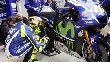 FOTO MotoGp Francia, Rossi solo decimo nelle terze prove libere