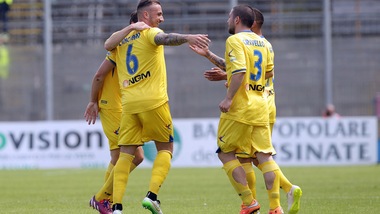 Frosinone, Blanchard rinnova fino al 2019