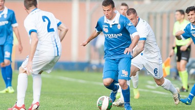 Como-Matera: pari. Carretta-gol illude