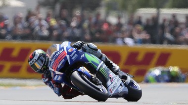 MotoGp Yamaha, Lorenzo: «Lotterò per il podio»