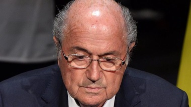 Blatter si difende: «Non posso vedere tutto»