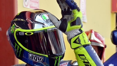 MotoGp Mugello: per Rossi casco ispirato a energie rinnovabili