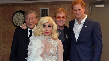 Lady Gaga, concerto a Londra con il principe Harry