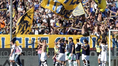 Parma, arriva offerta in busta chiusa