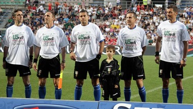 L'arbitro Russo: «Giocatori non aggiungano tensioni»