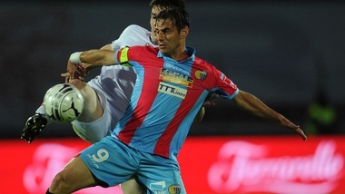 Catania, se parte Calaiò affondo su Vantaggiato