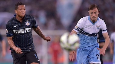 Lazio-Radu: vertice. Samp alla finestra