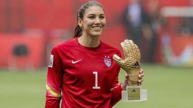 Hope Solo accusa Blatter: «Mi ha molestata»