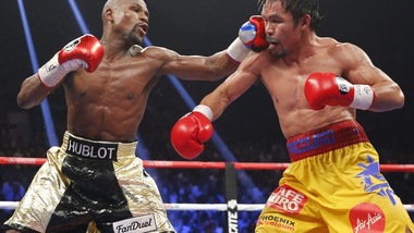 Boxe, WBO toglie a Mayweather il titolo vinto contro Pacquiao