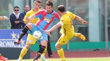 Salernitana su Maniero dopo il caos Catania