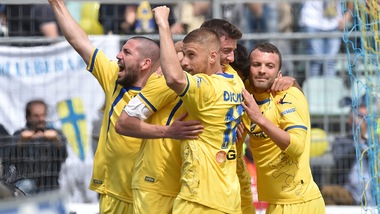 Frosinone, Rosi in dirittura d'arrivo