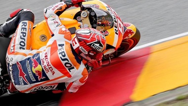 MotoGp Sachsenring, Marquez domina anche il warm up