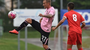 Verona, Luca Rigoni in pole per la mediana