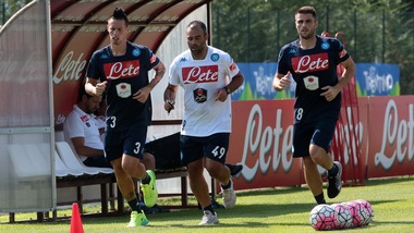 Napoli, Hamsik a parte per un affaticamento