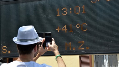 In auto con 35 gradi? E’ come ubriacarsi