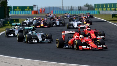 Ferrari super in Ungheria ma la regia le ignora