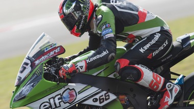 Sbk, Sepang: dominio Kawasaki in ultime libere, Biaggi 5°