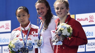 Hosszu, oro e record del mondo nei 200 misti