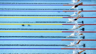 Mondiali, record di Van der Burgh nei 50 rana