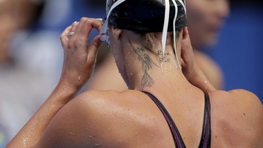 Federica, la sesta di seno e i costumi moderni