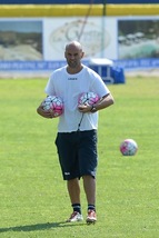 Frosinone, Adriano Russo prolunga