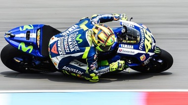 MotoGp Brno, Lorenzo è primo anche nel warm up