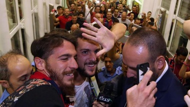 Destro a Bologna: che festa all'arrivo!