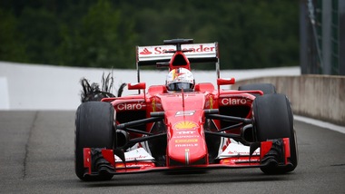 F1 Ferrari, Vettel: «Strategia decisa con la squadra»