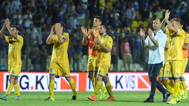 Il Frosinone sfiora l'impresa. Cinquina Samp