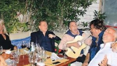 Smaila-Berlusconi: il caso dei seimila euro al ristorante