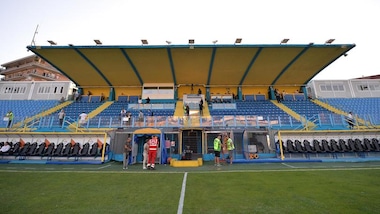 Arriva la Roma, bagarini scatenati al Matusa