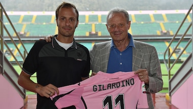 Gilardino-day a Palermo. Zamparini sorride