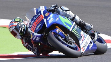 MotoGp, San Marino: Lorenzo in pole, Rossi è terzo!