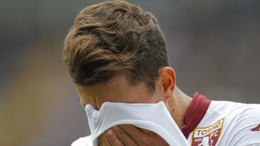 Torino, sospetta rottura del menisco per Avelar