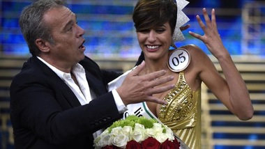 Miss Italia è Alice Sabatini. Ferrero show sul palco