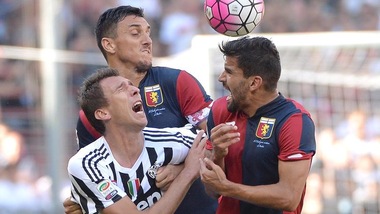 Juve, lesione Mandzukic: fermo venti giorni