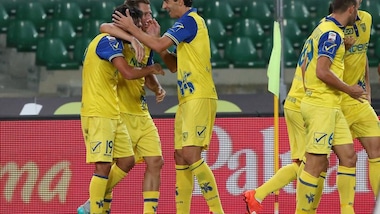 Chievo, Radovanovic ok: out Izco-Mpoku