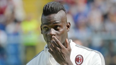 Milan, Balotelli dubbio contro il Napoli