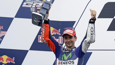 MotoGp Yamaha, Lorenzo: «Un po' di dolore, ma pronto a lottare»