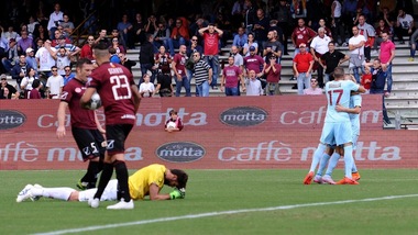 Terracciano sbaglia, poi si scusa: Salernitana ancora ko