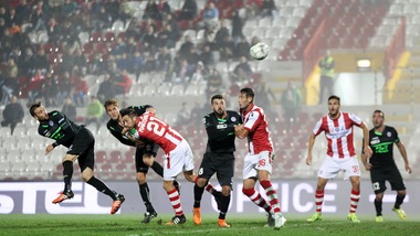 Il Novara sbanca il Menti con Gonzalez e Poli