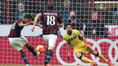 Sassuolo, Pegolo tra i pali nella gara con la Juventus