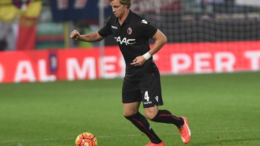 Bologna, testa all'Inter: contusione per Krafth