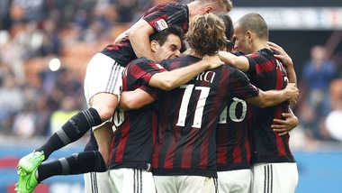 Milan-Sassuolo 2-1, ma quanta fatica per Mihajlovic: decidono Bacca e Luiz Adriano